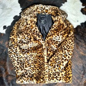 CURRENT MOOD FAUX LEOPARD COAT SZ SMALL NWOT